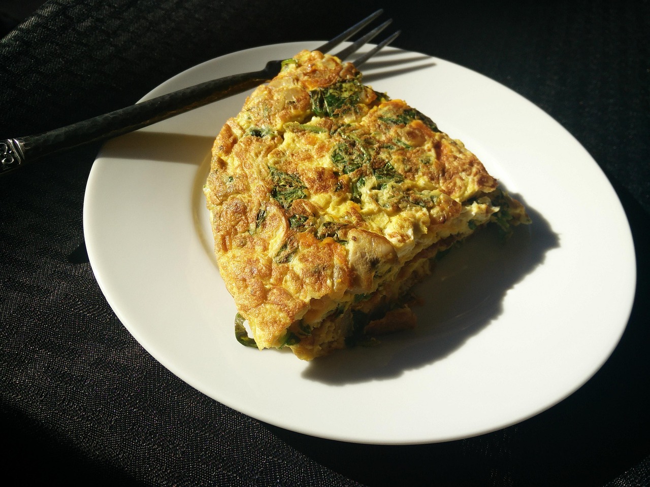 Omelette complète : rapide et délicieuse