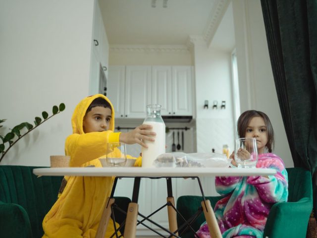 Organiser la routine du matin pour enfants: conseils pratiques