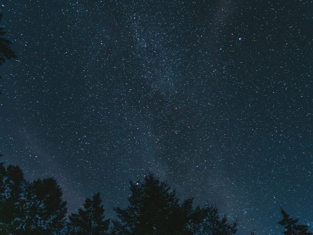 Les Mystères des Systèmes Planétaires : Émergence et Découvertes