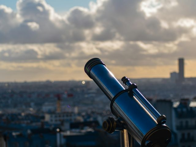 Astronomie : quelle application choisir pour observer le ciel ?
