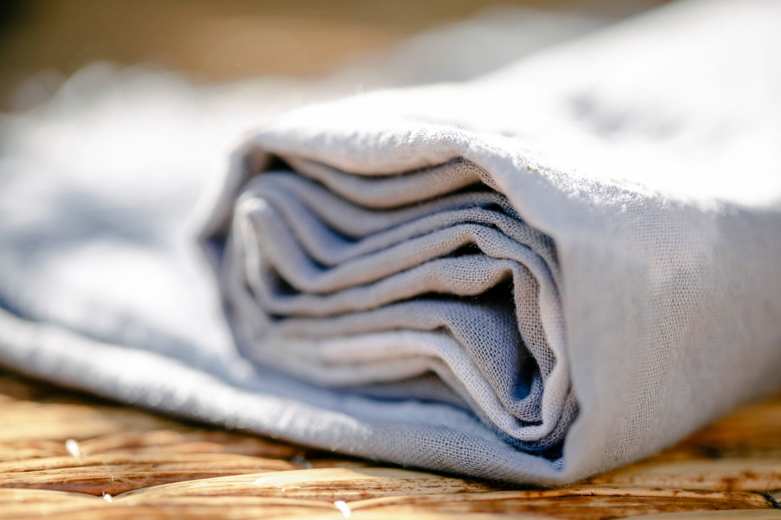 Gros plan sur la texture d'un tissu en lin