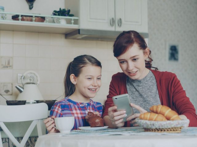 IA au quotidien : simplifier l&rsquo;organisation familiale sans la compliqu