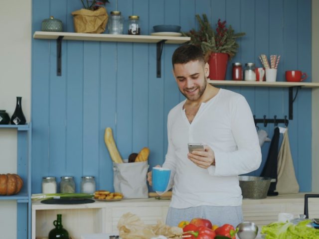 IA au quotidien : ce qu&rsquo;elle change vraiment pour votre budget maison