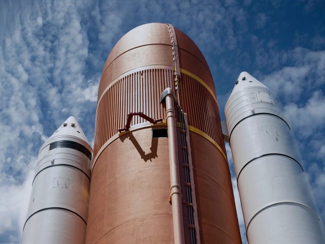 La méduse lumineuse de SpaceX : un spectacle qui interroge l’avenir des lancements spatiaux