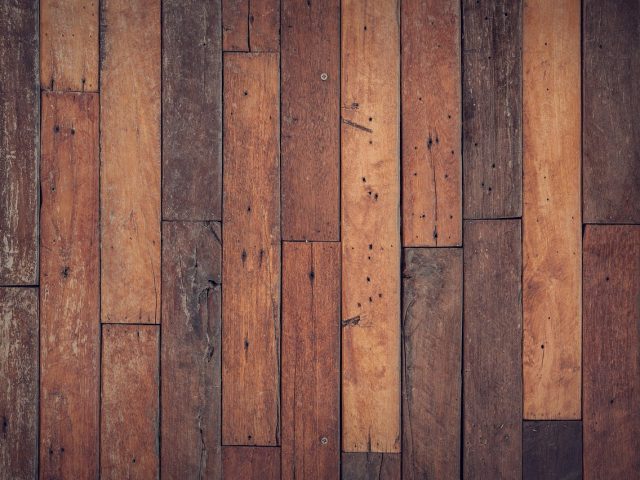 Entretenir votre parquet : 7 erreurs à éviter pour le préserver